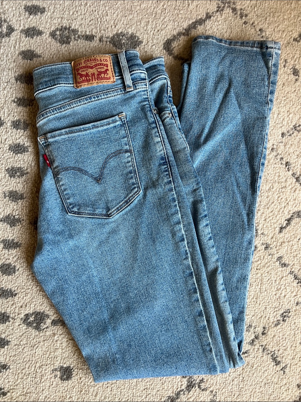 Levi's Women's Light Blue Skinny Jeans